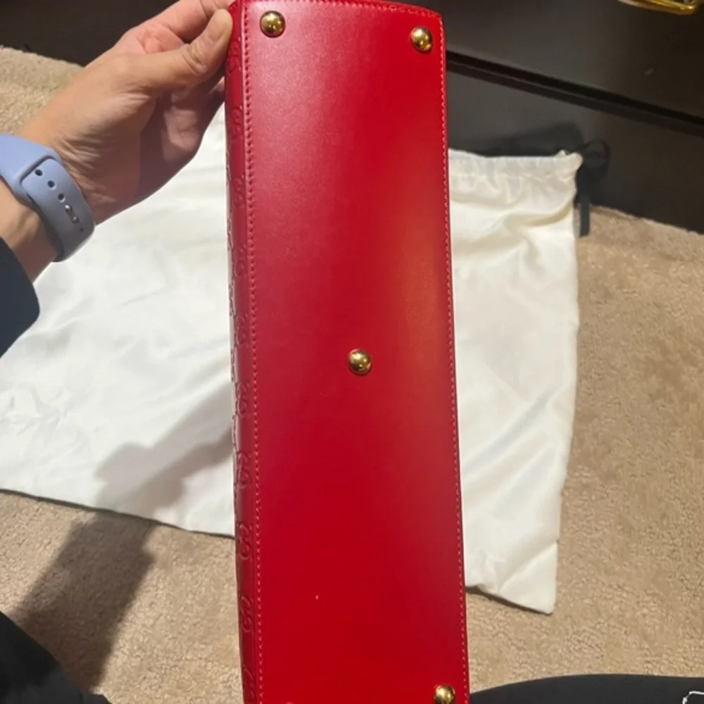 Guccissima Signature Medium Padlock Top Handle Bag Hibiscus Red. BRAND NEW - Picture 9 of 12